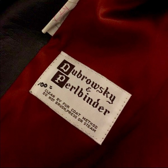 Beautiful Vintage Faux Fur Coat! Vegan Friendly 💖 - Picture 5 of 7